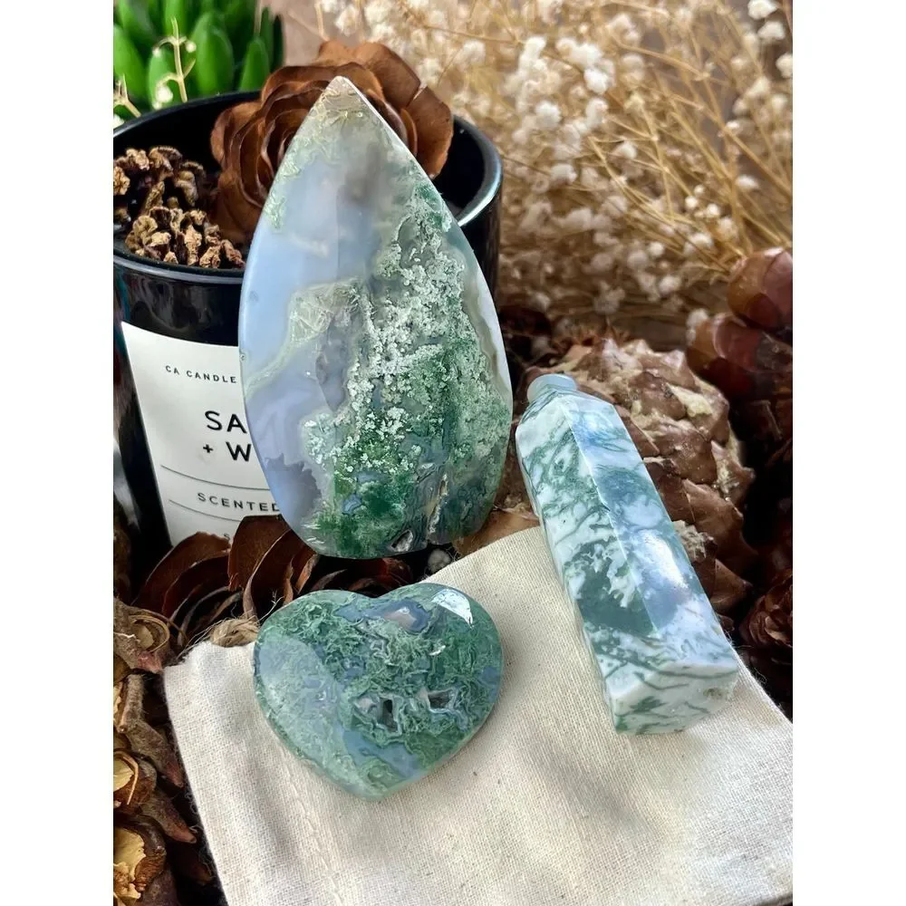 Moss agate bundle flame, heart and small‎ tower
